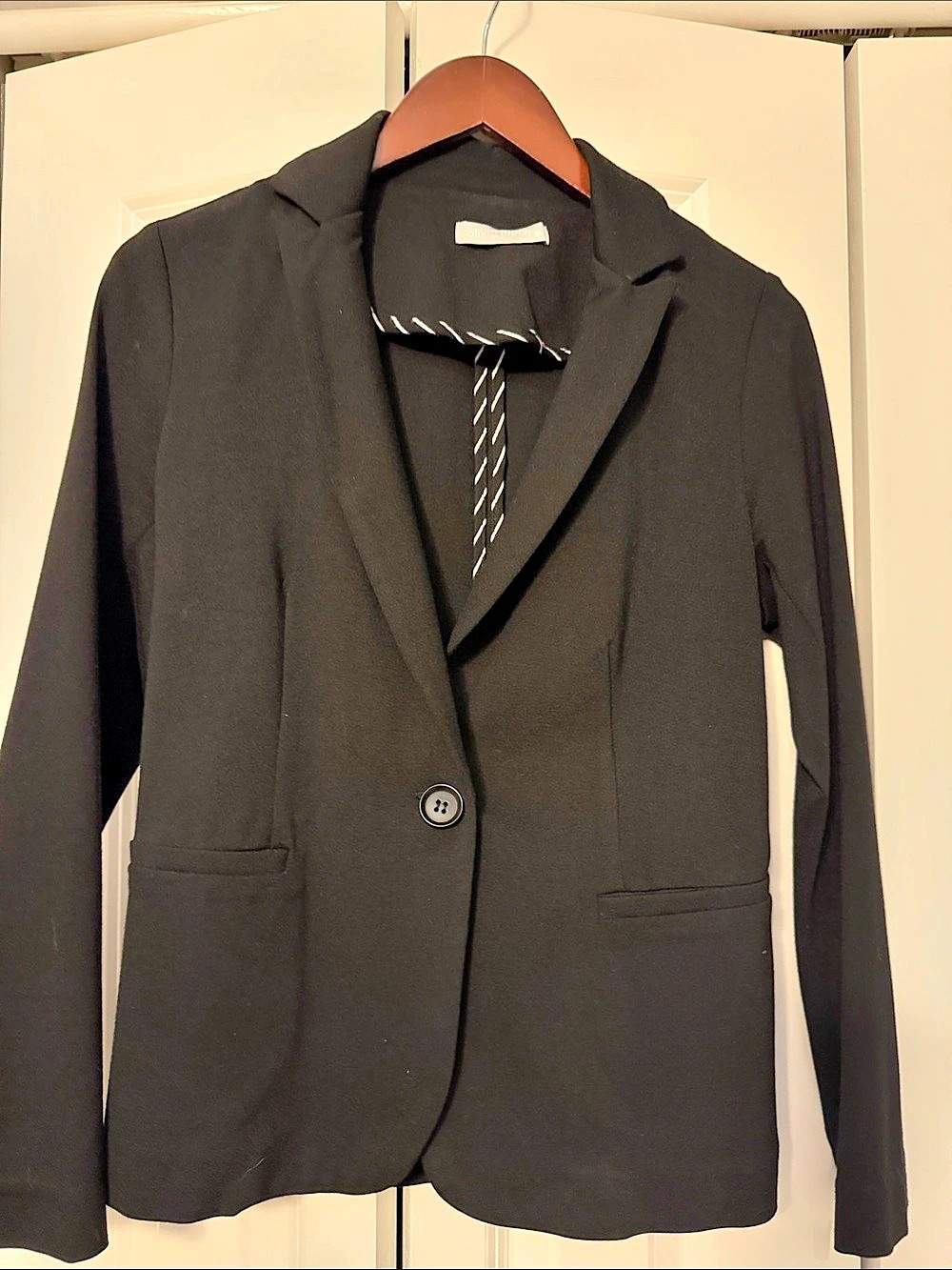 Olivia Moon Blazer in Black Size Small Like New